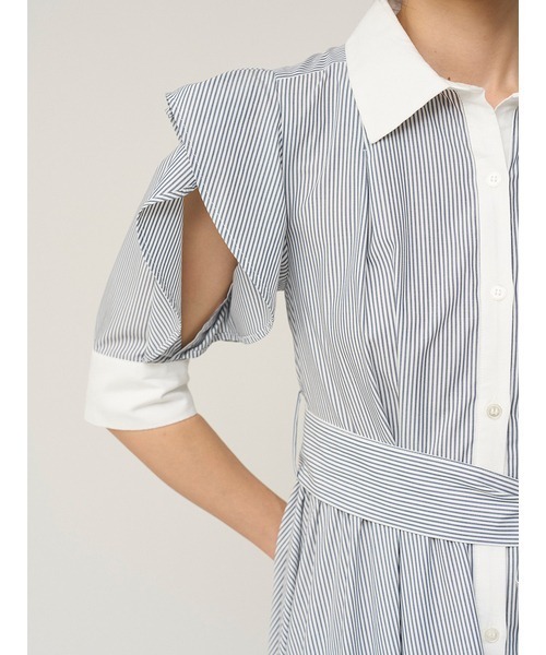 SNIDEL(スナイデル)の「Sustainableフリルデザインシャツワンピース(ワンピース・レディース・チェック/ストライプ/ホワイト・0/1)」の15枚目の写真