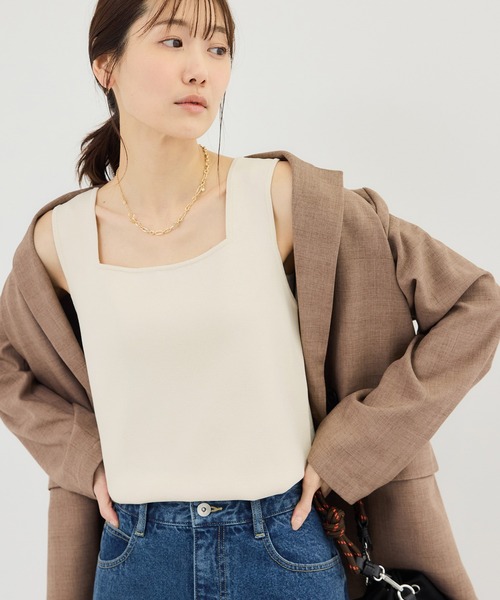 ROPE' PICNIC（ロペピクニック）の「スクエアネックニットタンクトップ（タンクトップ・レディース・ブラック/ダークブラウン/クリーム/キナリ・FREE）」の2枚目の写真