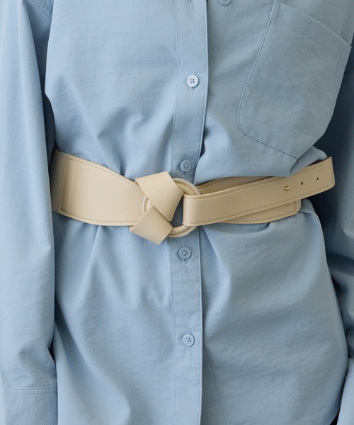 uyu.（ウユ）の「【メリハリシルエット】ワイドレザーコルセットベルト（ベルト・レディース・ブラック/ホワイト・FREE）」の16枚目の写真