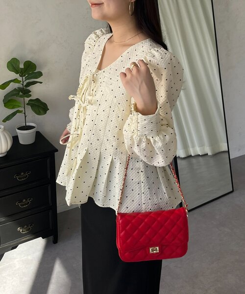 prose verse(プロズヴェール)の「フロントリボンタックプリーツドットペプラムブラウス(シャツ/ブラウス・レディース・ブラック/アイボリー・MEDIUM/LARGE)」の16枚目の写真