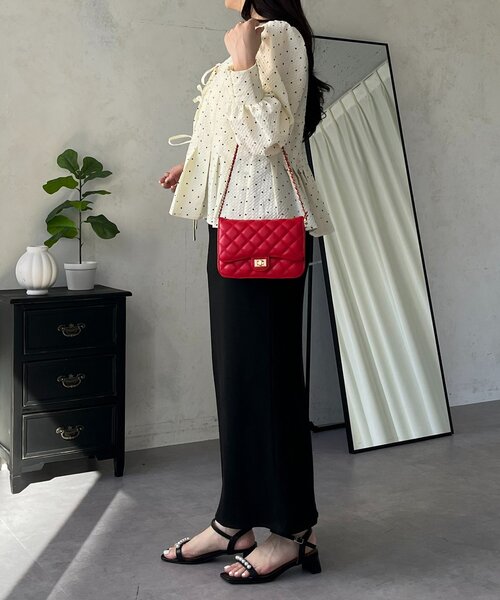 prose verse(プロズヴェール)の「フロントリボンタックプリーツドットペプラムブラウス(シャツ/ブラウス・レディース・ブラック/アイボリー・MEDIUM/LARGE)」の3枚目の写真