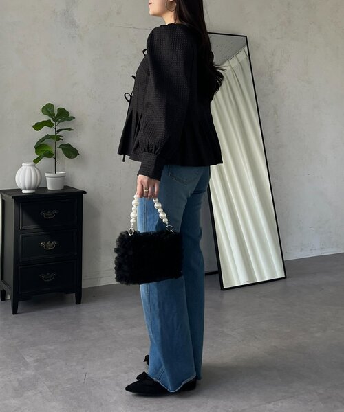 prose verse(プロズヴェール)の「フロントリボンタックプリーツドットペプラムブラウス(シャツ/ブラウス・レディース・ブラック/アイボリー・MEDIUM/LARGE)」の21枚目の写真