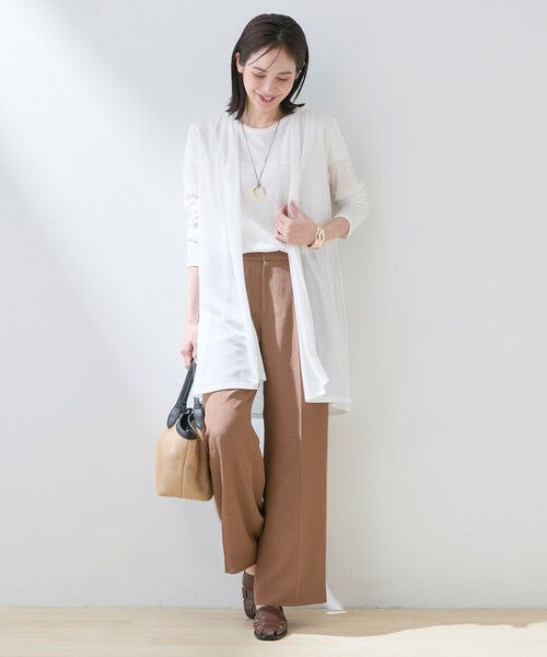INDIVI(インディヴィ)の「【洗える/アンサンブル可能】シアースストライプトップス(Tシャツ/カットソー・レディース・ブラック/イエロー系その他/ブラウン系/ライトブルー/ホワイト・38/05/13/15 /19/34)」の9枚目の写真