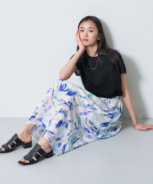 INDIVI(インディヴィ)の「【洗える/アンサンブル可能】シアースストライプトップス(Tシャツ/カットソー・レディース・ブラック/イエロー系その他/ブラウン系/ライトブルー/ホワイト・38/05/13/15 /19/34)」の12枚目の写真