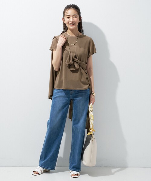 INDIVI(インディヴィ)の「【洗える/アンサンブル可能】シアースストライプトップス(Tシャツ/カットソー・レディース・ブラック/イエロー系その他/ブラウン系/ライトブルー/ホワイト・38/05/13/15 /19/34)」の21枚目の写真