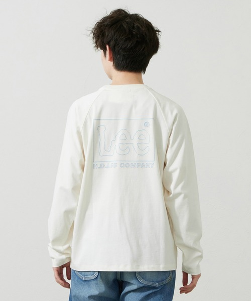 Lee(リー)の「Lee/リー バッグプリント長袖Tシャツ(Tシャツ/カットソー・メンズ・ブルー/ベージュ/ブラック/ホワイト・SMALL/MEDIUM/LARGE/X-LARGE)」の2枚目の写真