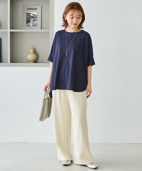 LAVEANGE(ラビアンジェ)の「【好機能シリーズ】接触冷感|トリコットワイドプルオーバー(Tシャツ/カットソー・レディース・ブラック/グレー/ドット/ベージュ/インディゴブルー/ネイビー/ダークブラウン・M/LL/3L/4L/5L)」の14枚目の写真