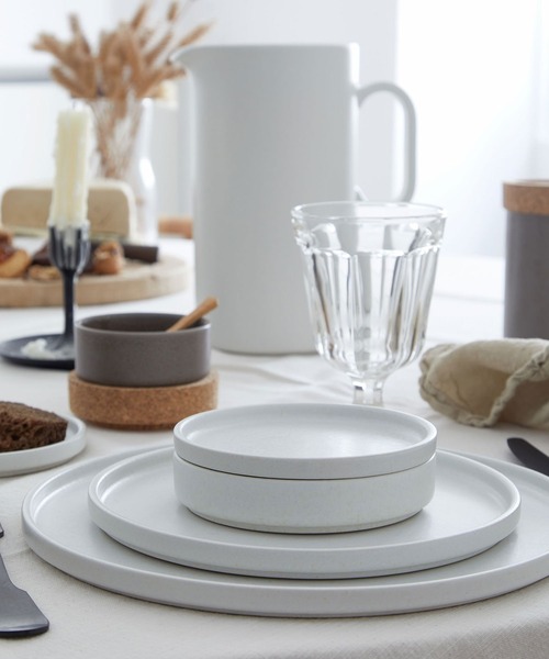 COSTA NOVA(コスタノバ)の「COSTA NOVA(コスタ・ノバ)Redonda ラウンドプレート 21cm(食器・レディース・グリーン/ホワイト・ONE SIZE)」の6枚目の写真