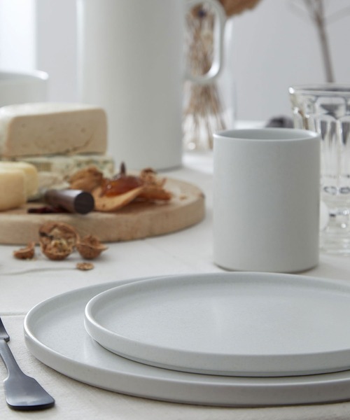 COSTA NOVA(コスタノバ)の「COSTA NOVA(コスタ・ノバ)Redonda ラウンドプレート 21cm(食器・レディース・グリーン/ホワイト・ONE SIZE)」の7枚目の写真