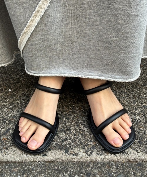 AIC.(エーアイシー)の「ダブルベルトラウンドソールサンダル(サンダル・レディース・その他1/ブラック・LARGE/MEDIUM)」の14枚目の写真