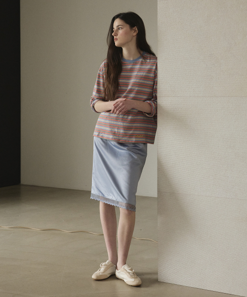 STUDIO&PARC(スタジオアンドパルク)の「Multi Striped T-Shirt_Blue(Tシャツ/カットソー・レディース・ブルー・FREE)」の2枚目の写真
