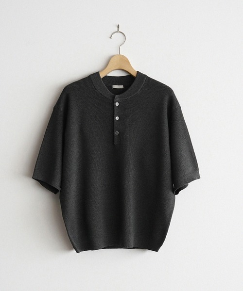 WYM LIDNM（ウィム バイ リドム）の「AZE H/S KNIT HENLEY（ニット/セーター・メンズ・グレー/ブラウン/チャコール・S/M/L）」の17枚目の写真