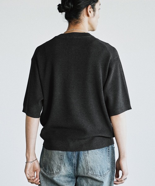 WYM LIDNM（ウィム バイ リドム）の「AZE H/S KNIT HENLEY（ニット/セーター・メンズ・グレー/ブラウン/チャコール・S/M/L）」の12枚目の写真