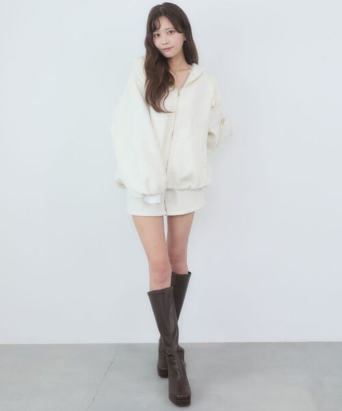 MAJESTIC LEGON（マジェスティックレゴン）の「キラキラツイードミディブルゾン（ブルゾン・レディース・アイボリー/ピンク/ブラック・MEDIUM）」の18枚目の写真