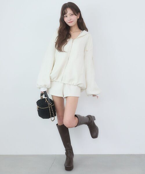 MAJESTIC LEGON（マジェスティックレゴン）の「キラキラツイードミディブルゾン（ブルゾン・レディース・アイボリー/ピンク/ブラック・MEDIUM）」の19枚目の写真