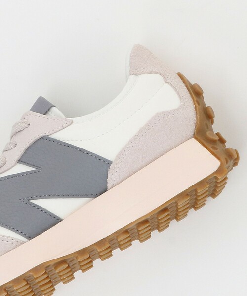 NEW BALANCE(ニューバランス)の「<New Balance>U327LT/D スニーカー(スニーカー・レディース・ホワイト・25.5cm/24cm/22.5cm/23.5cm/23cm/25cm/24.5cm)」の9枚目の写真