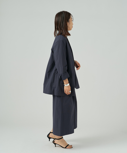 VERMEIL par iena(ヴェルメイユパーイエナ)の「《手洗い可》Dry Touch Collarless ジャケット(ノーカラージャケット・レディース・ネイビー・38/36)」の5枚目の写真