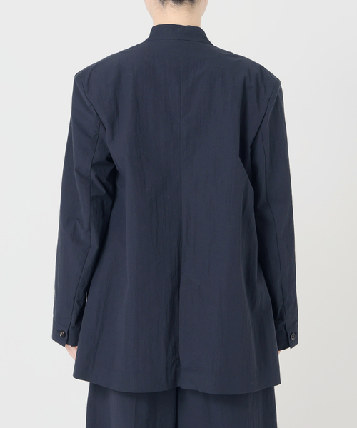 VERMEIL par iena(ヴェルメイユパーイエナ)の「《手洗い可》Dry Touch Collarless ジャケット(ノーカラージャケット・レディース・ネイビー・38/36)」の9枚目の写真