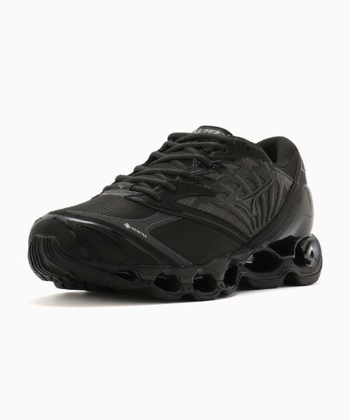 MIZUNO(ミズノ )の「MIZUNO / ミズノ WAVE PROPHECY LS GTX / D1GA256001(スニーカー・メンズ・ブラック・28cm/27.5cm/27cm/26.5cm/26cm)」の2枚目の写真