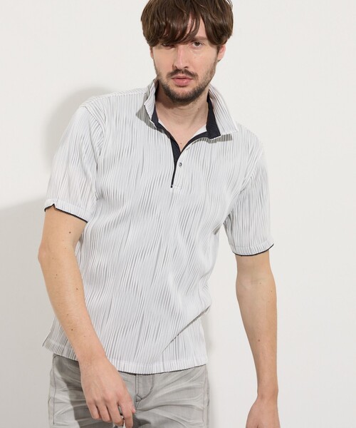 HIDEAWAYS NICOLE（ハイダウェイニコル）の「【WEB限定】ウェーブタックジャガードスキッパーポロシャツ（ポロシャツ・メンズ・グレー/ブルー/ホワイト/ネイビー/ブラック・L/M/XL）」の2枚目の写真