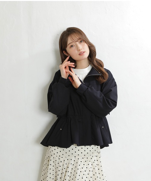 ASTORIA ODIER(アストリアオディール)の「ペプラムマウンテンパーカー(マウンテンパーカー・レディース・ネイビー/アイボリー・MEDIUM)」の15枚目の写真