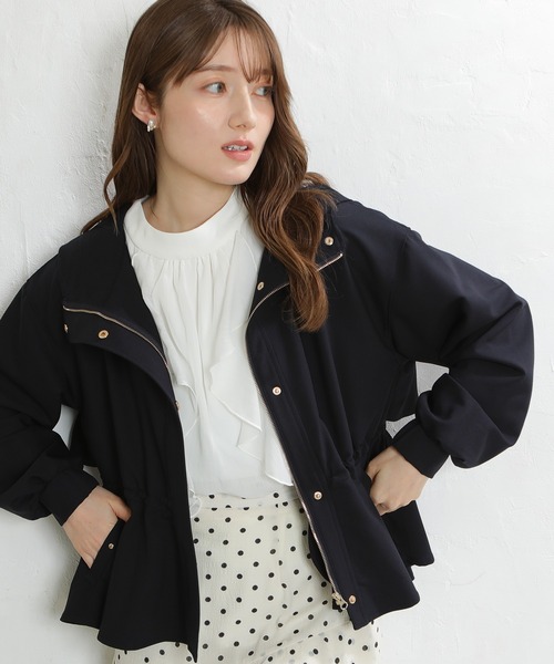 ASTORIA ODIER(アストリアオディール)の「ペプラムマウンテンパーカー(マウンテンパーカー・レディース・ネイビー/アイボリー・MEDIUM)」の9枚目の写真