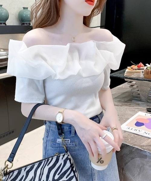 SHEPP(シープ)の「オーガンジーラッフルフリル オフショルリブニット半袖プルオーバー(Tシャツ/カットソー・レディース・ホワイト・F)」の17枚目の写真