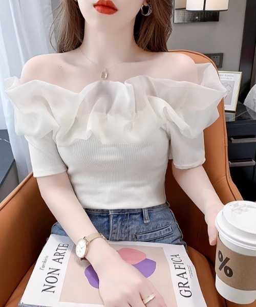 SHEPP(シープ)の「オーガンジーラッフルフリル オフショルリブニット半袖プルオーバー(Tシャツ/カットソー・レディース・ホワイト・F)」の5枚目の写真
