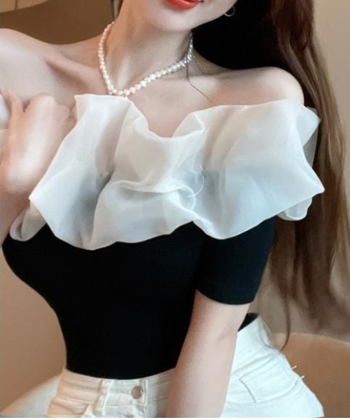 SHEPP(シープ)の「オーガンジーラッフルフリル オフショルリブニット半袖プルオーバー(Tシャツ/カットソー・レディース・ホワイト・F)」の15枚目の写真