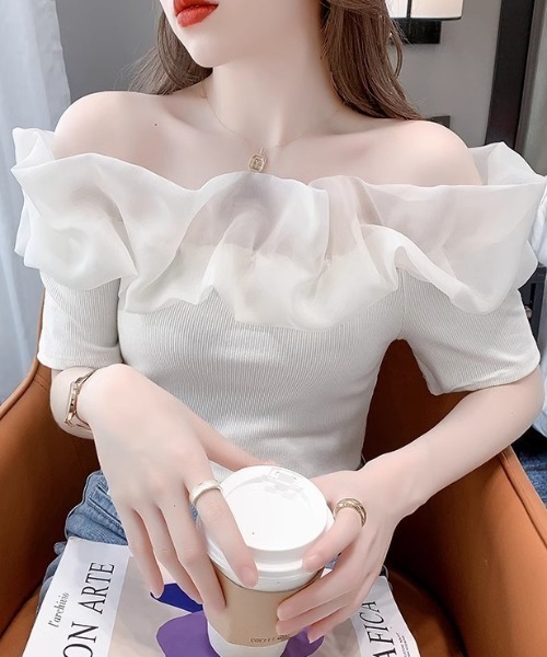 SHEPP(シープ)の「オーガンジーラッフルフリル オフショルリブニット半袖プルオーバー(Tシャツ/カットソー・レディース・ホワイト・F)」の16枚目の写真