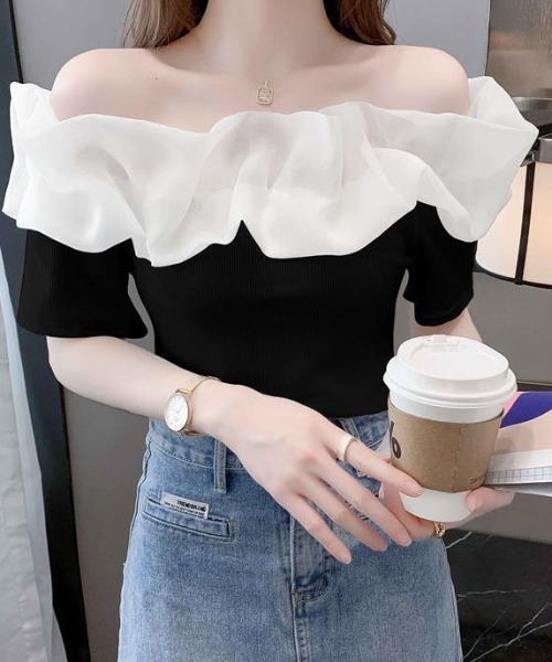 SHEPP(シープ)の「オーガンジーラッフルフリル オフショルリブニット半袖プルオーバー(Tシャツ/カットソー・レディース・ホワイト・F)」の11枚目の写真
