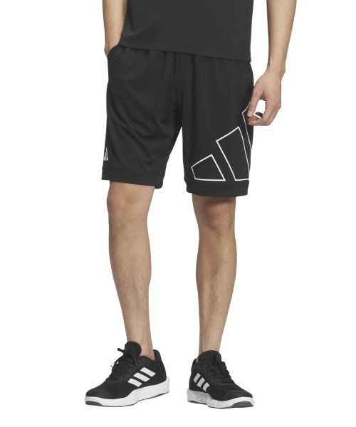 adidas(アディダス)の「アディダス adidas テック エッセンシャルズ ビッグロゴ グラフィック レギュラーフィット ショーツ(その他パンツ・メンズ・ブラック×ホワイト/ブラック×ブラック・M/L/LL/S/3L)」の2枚目の写真
