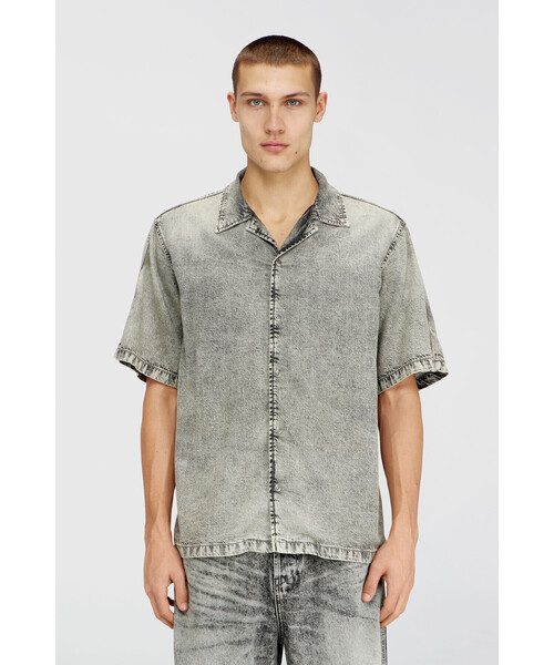 DIESEL(ディーゼル)の「メンズ デニムシャツ D-NABIL-S8(シャツ/ブラウス・メンズ・ブラック系その他・X-LARGE/SMALL/MEDIUM/LARGE/X-SMALL)」の1枚目の写真