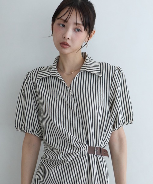 krahe(クレーエ)の「ストライプ柄カシュクールシャツワンピース(ワンピース・レディース・ブルー/ブラウン/ブラック・FREE)」の16枚目の写真