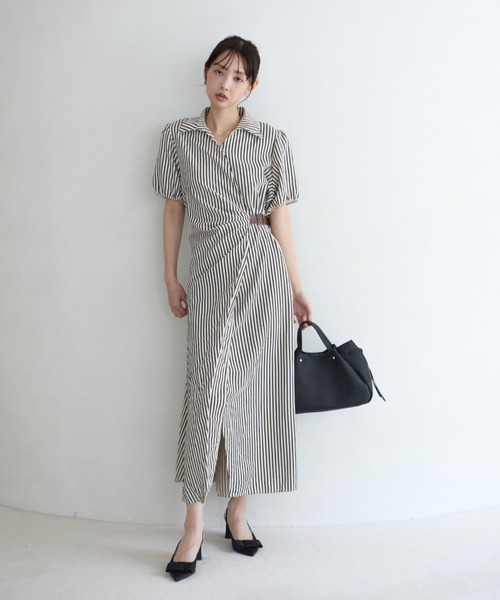 krahe(クレーエ)の「ストライプ柄カシュクールシャツワンピース(ワンピース・レディース・ブルー/ブラウン/ブラック・FREE)」の8枚目の写真