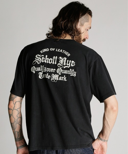 Schott(ショット)の「Schott/ショット/QUALITY OVER QUANTITY T-SHIRT/クオリティ・オーバー・クオンティティ Tシャツ(Tシャツ/カットソー・メンズ・レッド/ダークグリーン/ブラック・MEDIUM/XX-LARGE/X-LARGE/LARGE)」の4枚目の写真