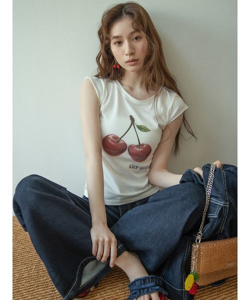 LILY BROWN(リリーブラウン)の「バリエーションフルーツピアス(ピアス(両耳用)・レディース・レッド/イエロー/ブルー・F)」の5枚目の写真