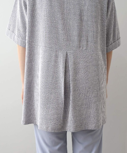 MB mint breeze（エムビーミントブリーズ）の「【LL～6L 大きいサイズ】【WEB限定】カットソーサッカープルオーバー（Tシャツ/カットソー・レディース・ベージュ/サックスブルー/ネイビー・3L/LL/5L/4L/6L）」の7枚目の写真