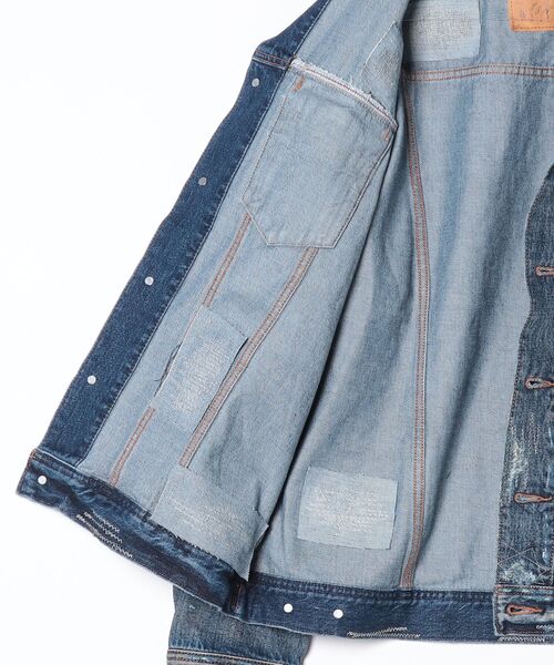 TMT(ティーエムティー)の「12oz SOFT DENIM TRUCKER JACKET(VINTAGE processing.)(デニムジャケット・メンズ・ライトインディゴブルー・MEDIUM/LARGE/X-LARGE)」の11枚目の写真
