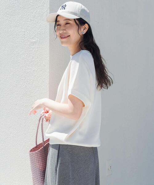 URBAN RESEARCH DOORS(アーバンリサーチドアーズ)の「タックフライスフレンチTシャツ(Tシャツ/カットソー・レディース・ネイビー/ナチュラル/レッド系その他/ブルー・FREE)」の21枚目の写真