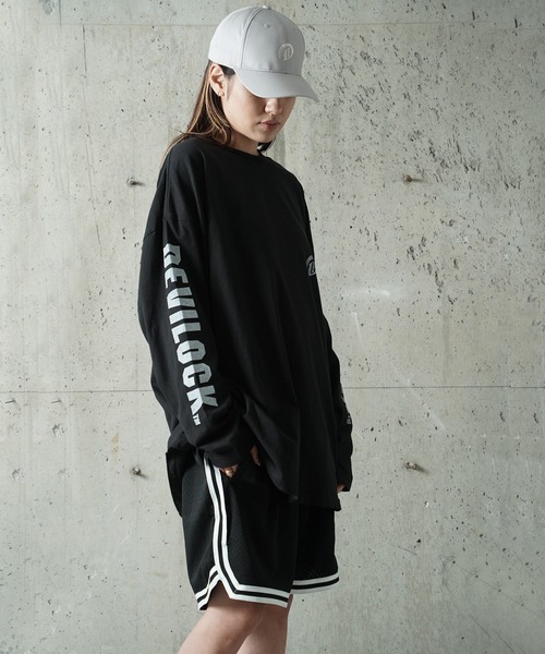 DEVILOCK(デビロック)の「DEVILOCK SLEEVE LOGO BIG TEE(Tシャツ/カットソー・メンズ・ブラック/ホワイト・FREE)」の2枚目の写真