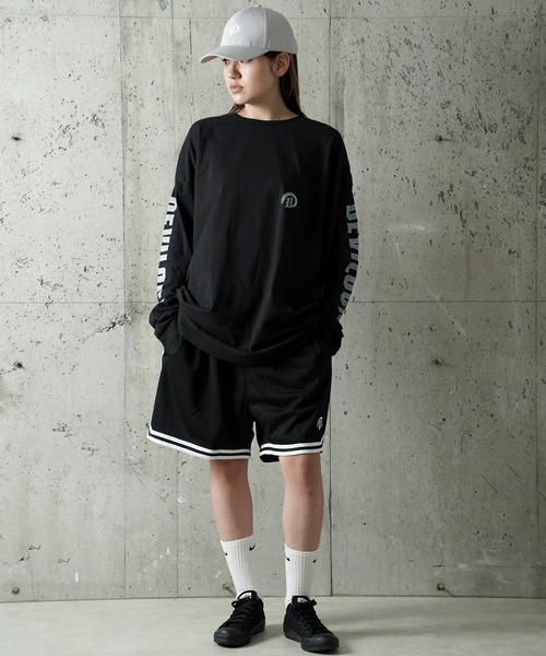 DEVILOCK(デビロック)の「DEVILOCK SLEEVE LOGO BIG TEE(Tシャツ/カットソー・メンズ・ブラック/ホワイト・FREE)」の4枚目の写真