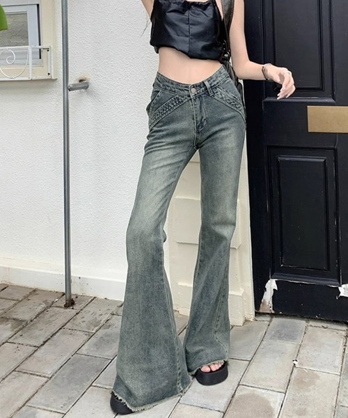 Miniministore(ミニミニストア)の「裾フリンジフレアデニムパンツ ローエッジ(デニムパンツ・レディース・ブラック/サックスブルー・L/S/M)」の9枚目の写真