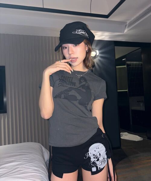 GILAARCHIVE(ギラアーカイブ)の「GLASSES GIRL STRING SHORT_BLACK(その他パンツ・レディース・その他・FREE)」の15枚目の写真