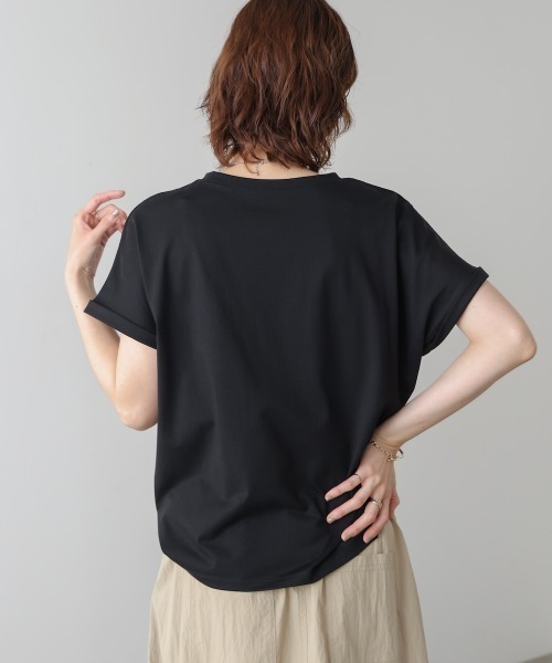 Bou Jeloud(ブージュルード)の「レースロゴフレンチTシャツ(Tシャツ/カットソー・レディース・ブラック/グレイッシュベージュ/オフホワイト・FREE)」の11枚目の写真