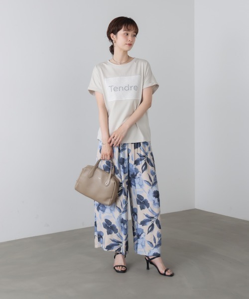 Bou Jeloud(ブージュルード)の「レースロゴフレンチTシャツ(Tシャツ/カットソー・レディース・ブラック/グレイッシュベージュ/オフホワイト・FREE)」の13枚目の写真