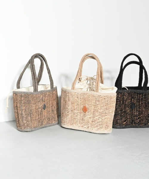 CLEDRAN(クレドラン)の「【ヤシの繊維×ジュート】CL3919 HAND&WORK MIX YARN WIDE TOTE(かごバッグ・レディース・ナチュラル/グレー・FREE)」の1枚目の写真