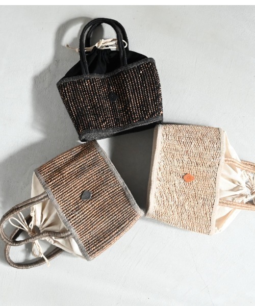 CLEDRAN(クレドラン)の「【ヤシの繊維×ジュート】CL3919 HAND&WORK MIX YARN WIDE TOTE(かごバッグ・レディース・ナチュラル/グレー・FREE)」の10枚目の写真