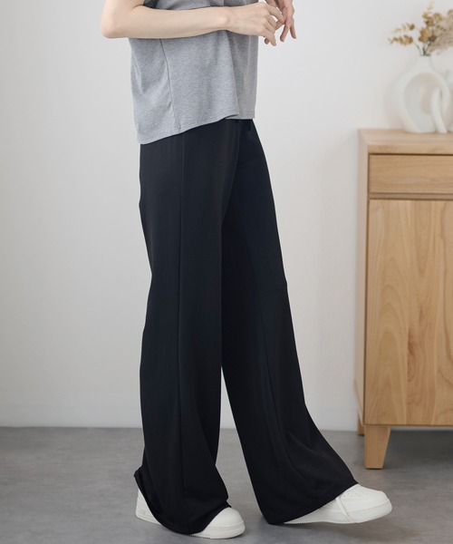 DAYRA(デイラ)の「ハイウエスト ベーシック スウェット フレア パンツ(スウェットパンツ・レディース・ブラック/ダークグレー/ネイビー・M/L)」の4枚目の写真