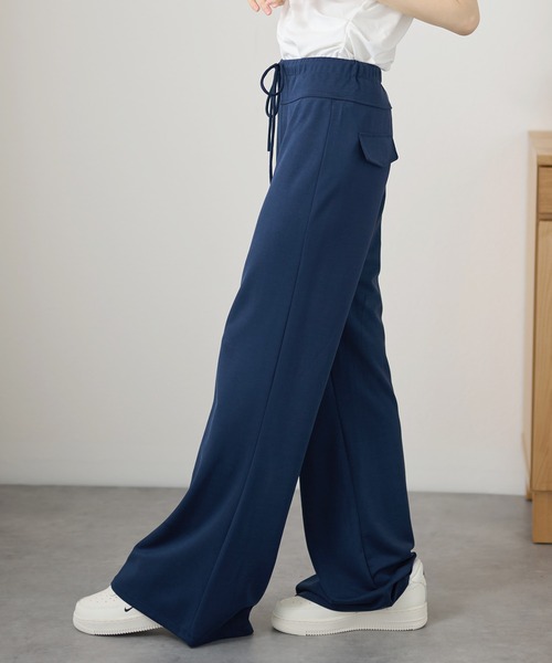 DAYRA(デイラ)の「ハイウエスト ベーシック スウェット フレア パンツ(スウェットパンツ・レディース・ブラック/ダークグレー/ネイビー・M/L)」の16枚目の写真